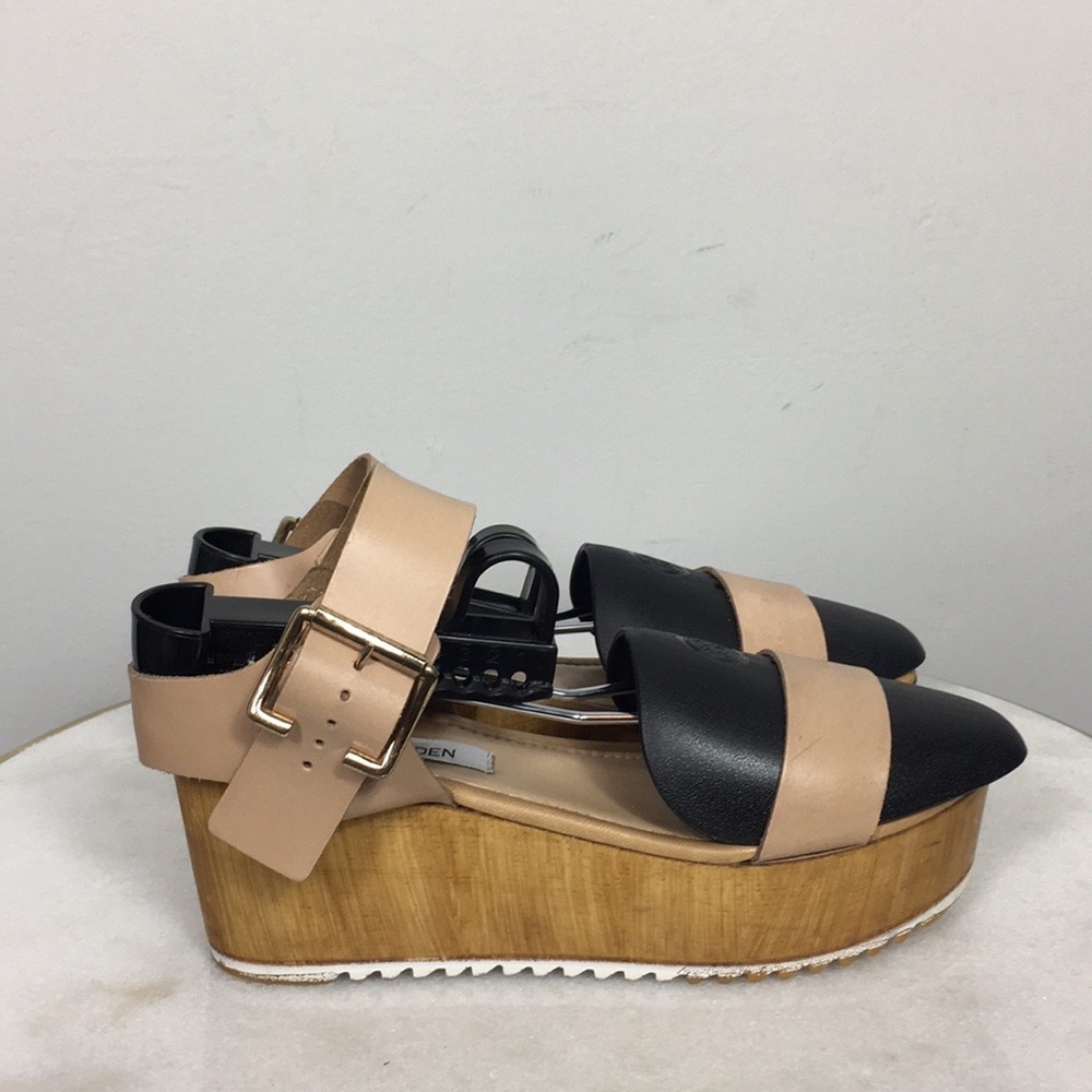 Steve Madden Cream Platform Sandal Heel Sz 6